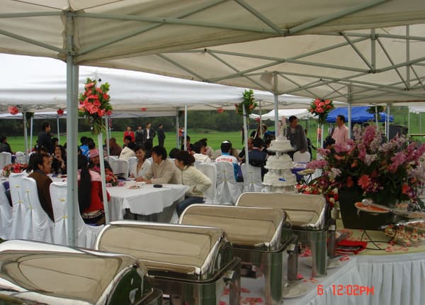 草坪婚宴自助餐4